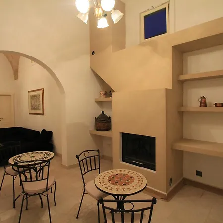 La Casa Del Mercante Racale